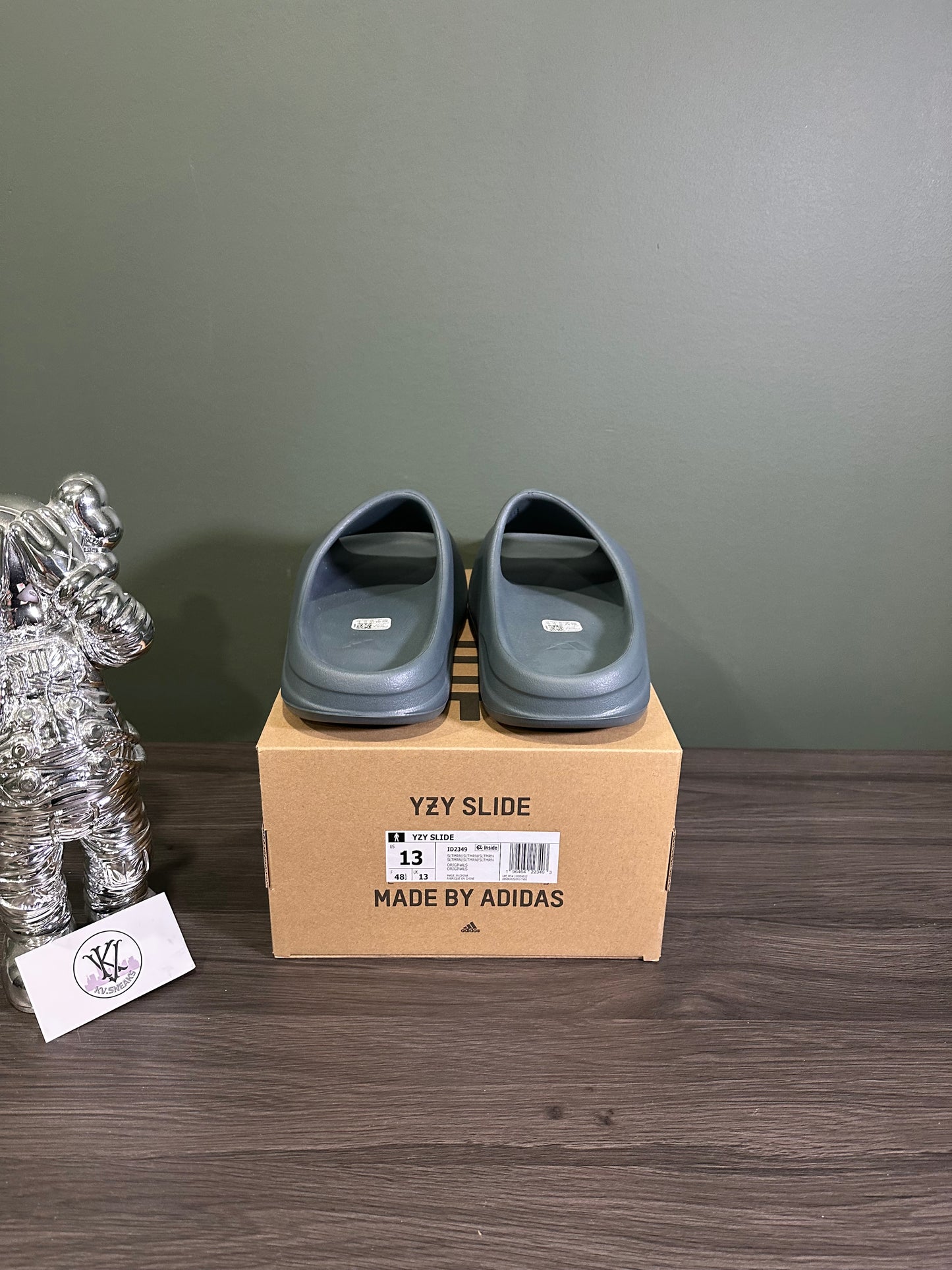 Yeezy Slide Slate Marine