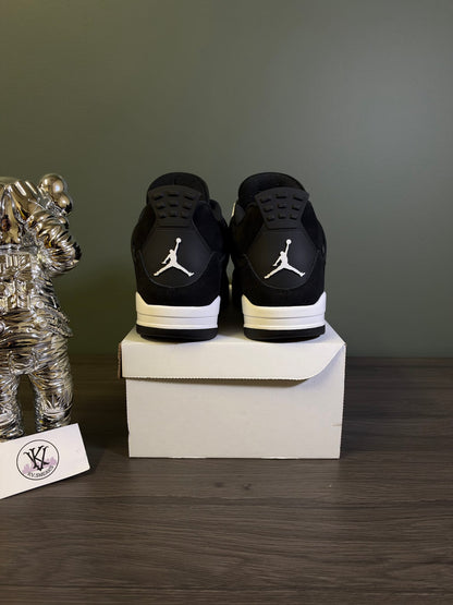 Jordan 4 Retro White Thunder
