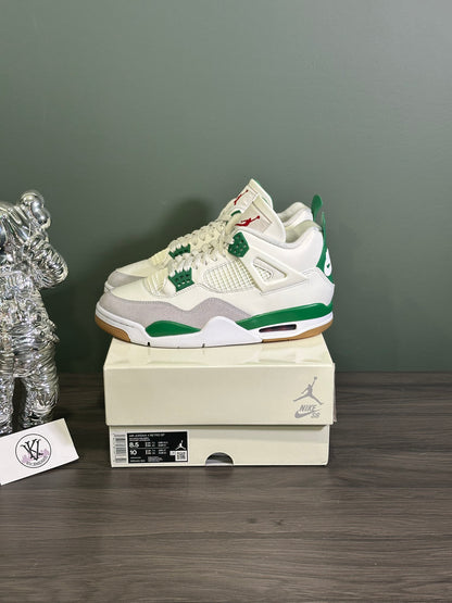 Jordan 4 SB Pine Green