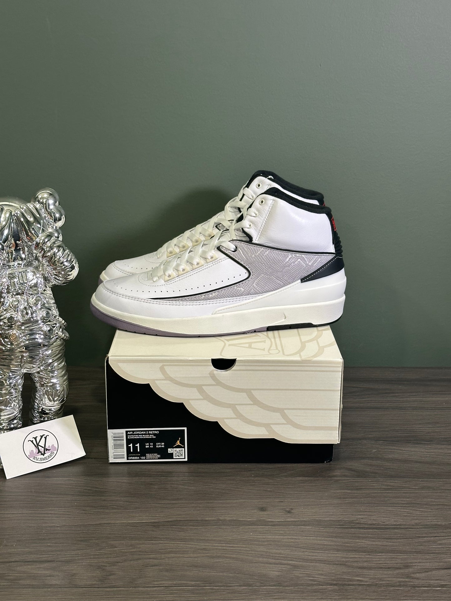 Jordan 2 Python