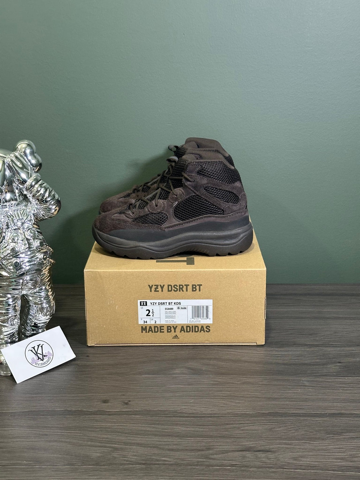 adidas Yeezy Desert Boot Oil (Kids)