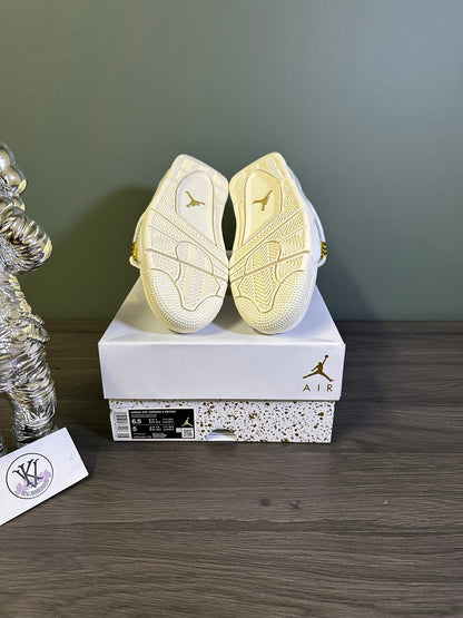 Jordan 4 Retro Metallic Gold (Women's)