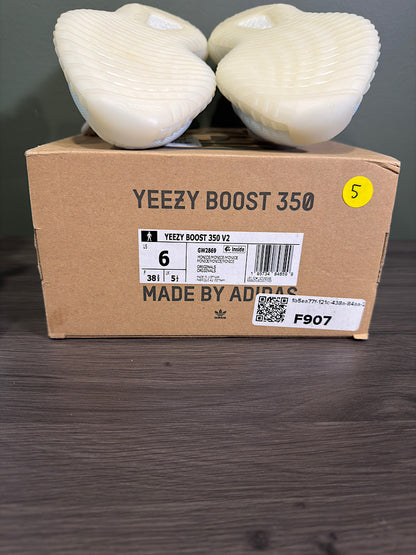 Yeezy 350 Mono Ice