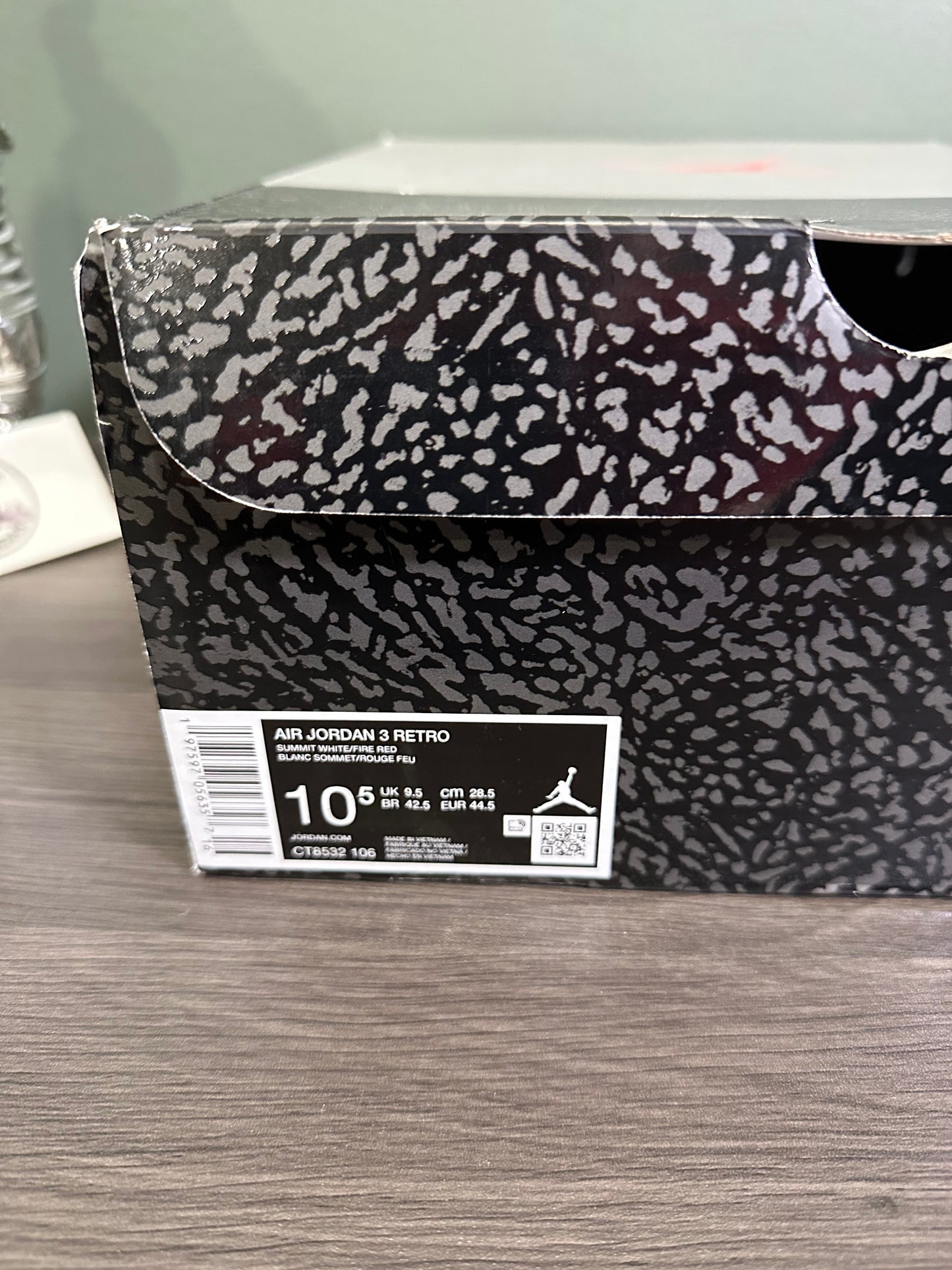 Jordan 3 Cement Grey