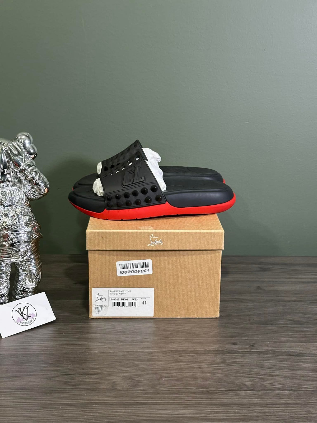 CHRISTIAN LOUBOUTIN TAKE IT EASY RUBBER SLIDE