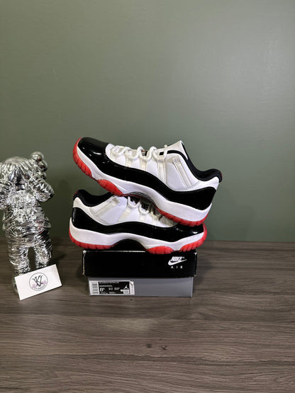 Jordan 11 Low Concord Bred
