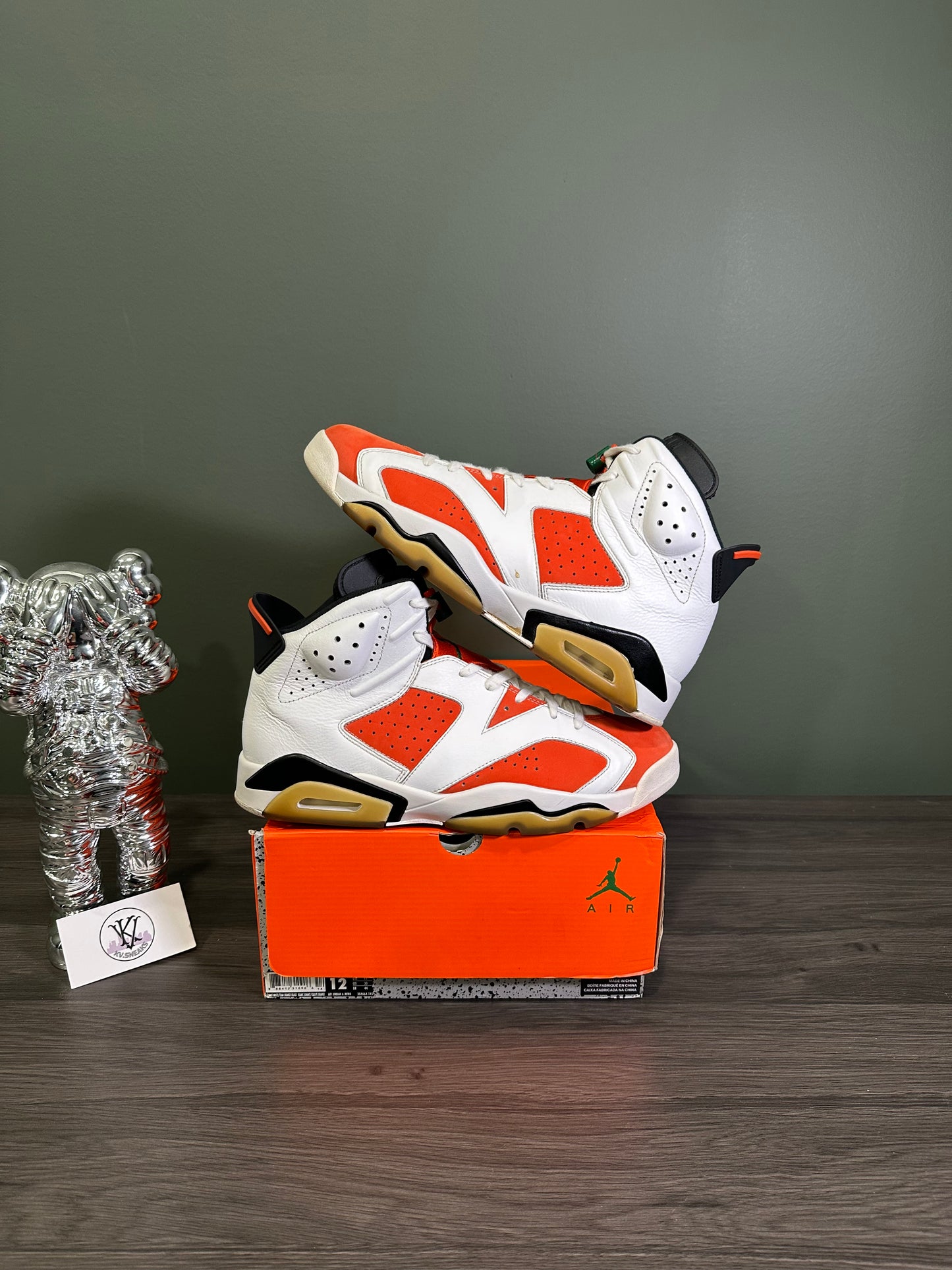 Jordan 6 Gatorade Like Mike White