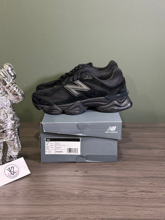New Balance 9060 Triple Black