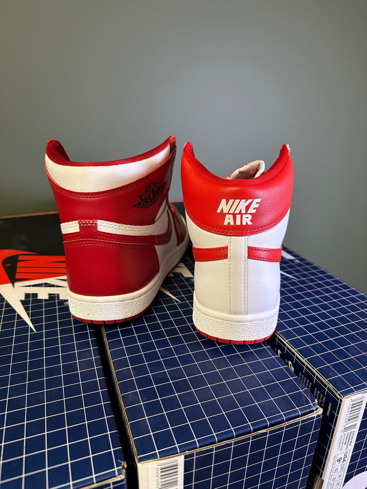Jordan New Beginnings Pack Retro High 1 & Nike Air Ship