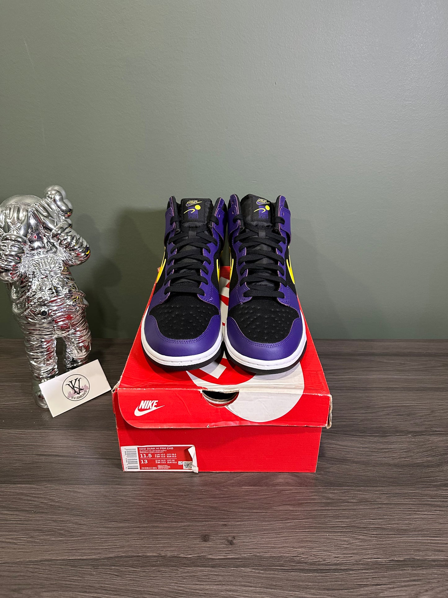 Dunk High EMB Lakers