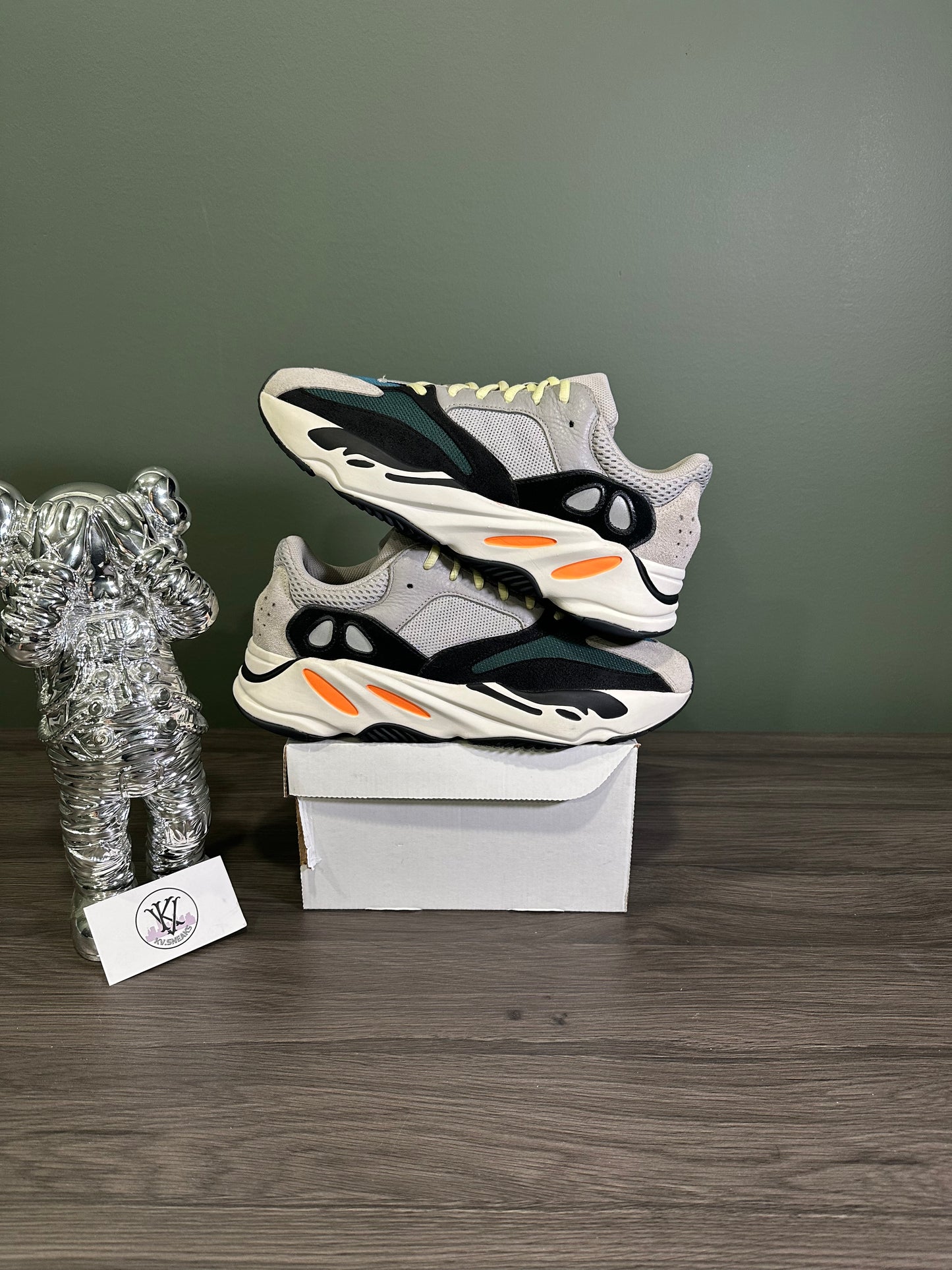 Yeezy 700 Wave Runner