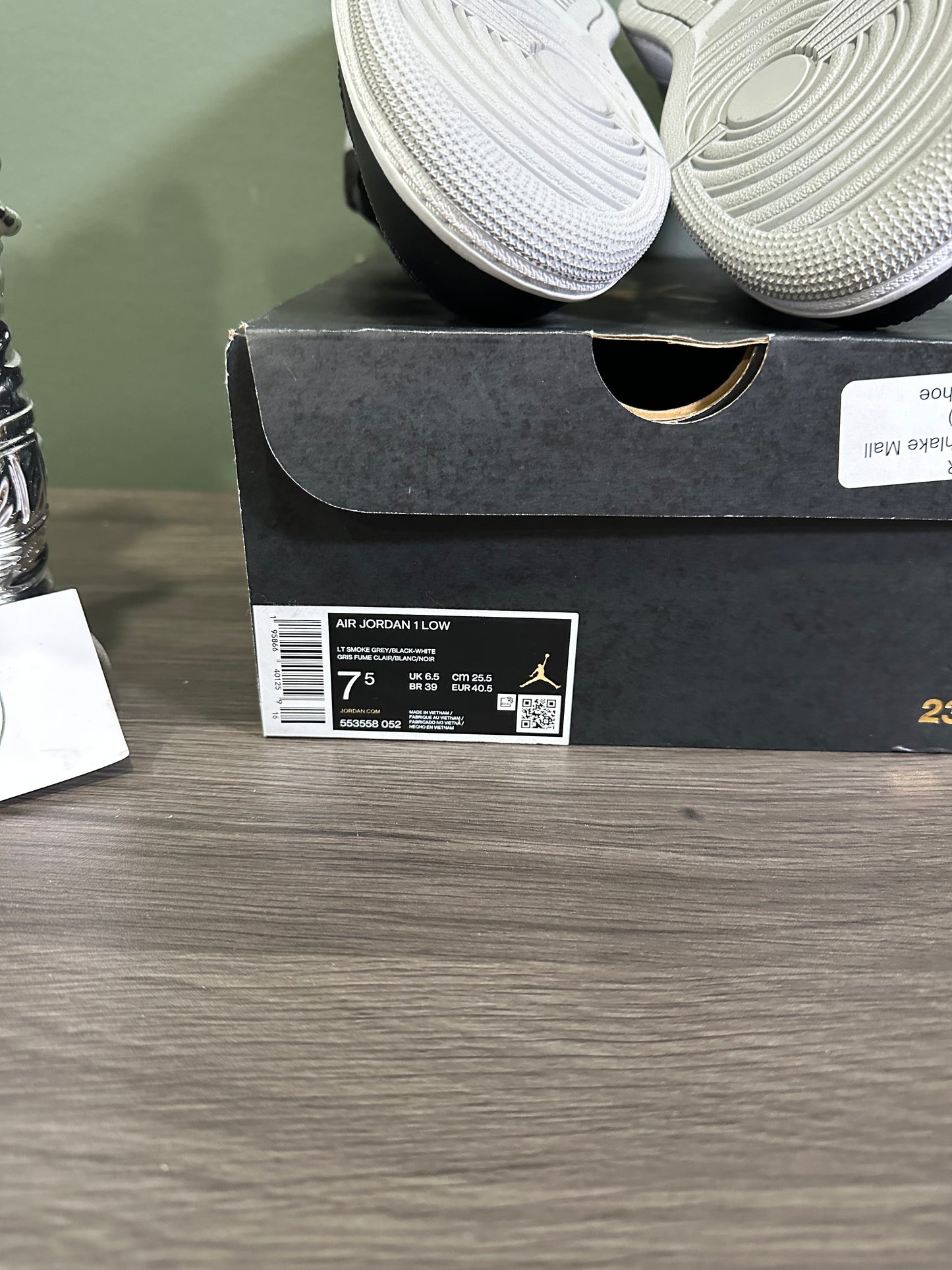 Jordan 1 Low Shadow Toe