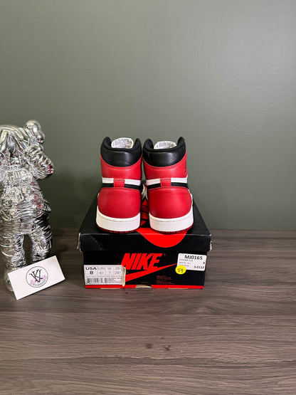Jordan 1 High Black Toe 2016