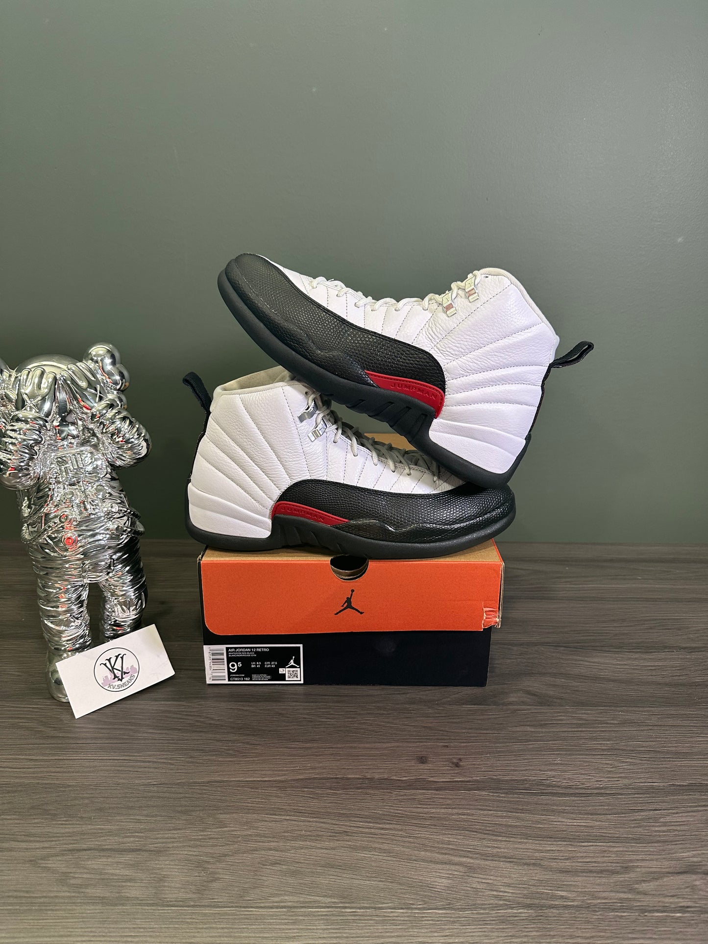 Jordan 12 Taxi Flip