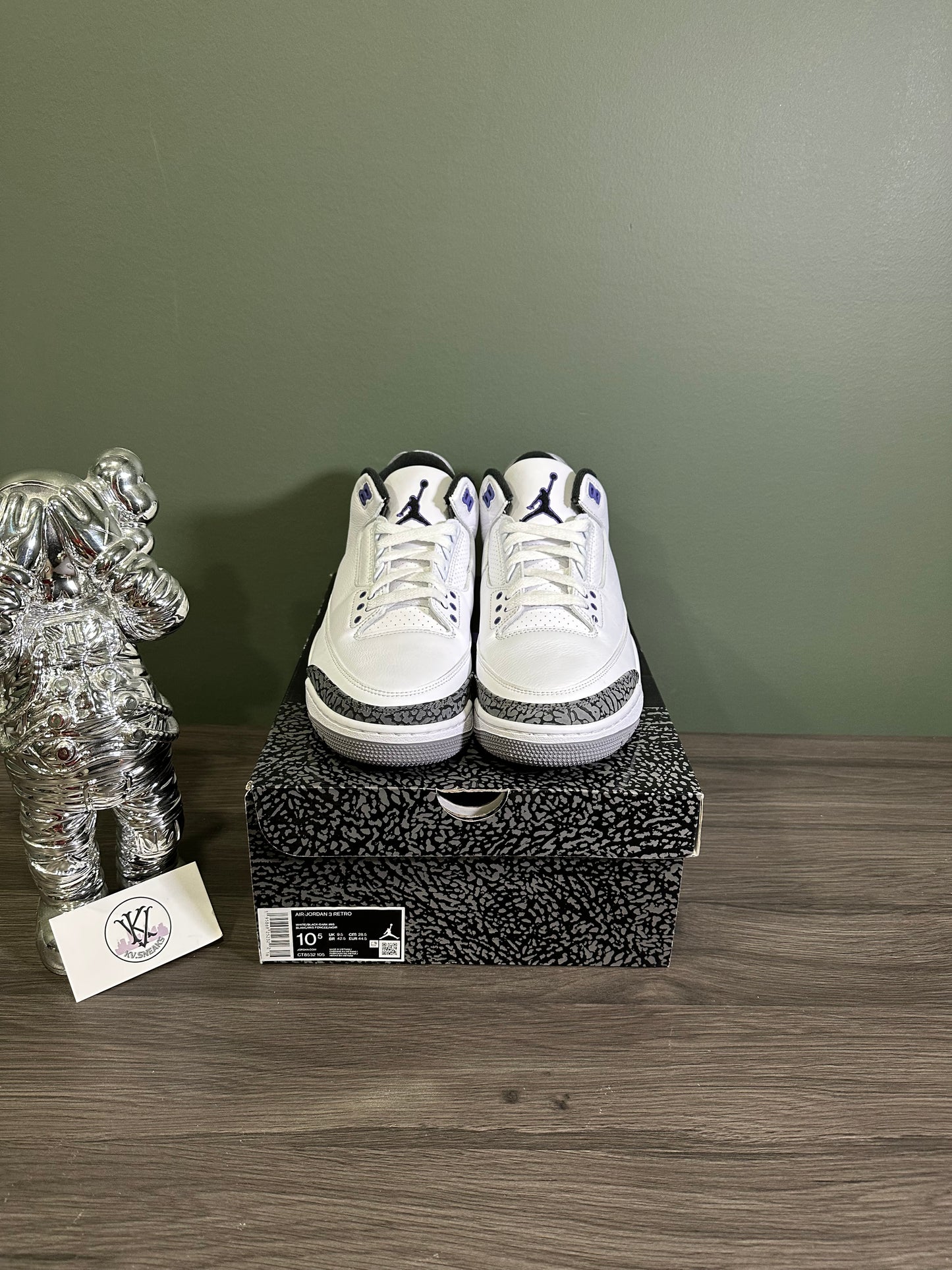 Jordan 3 Dark Iris