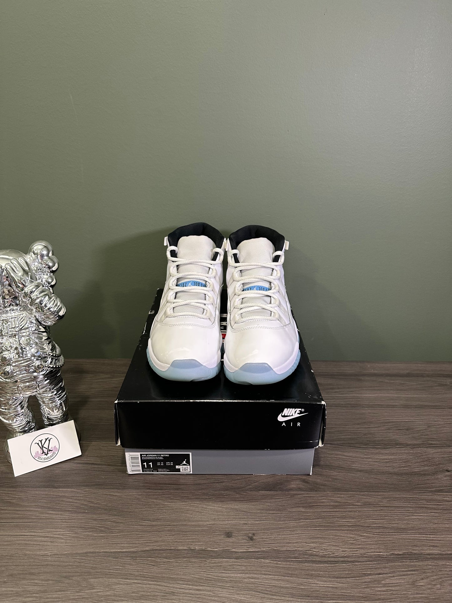 Jordan 11 Legend Blue 2024