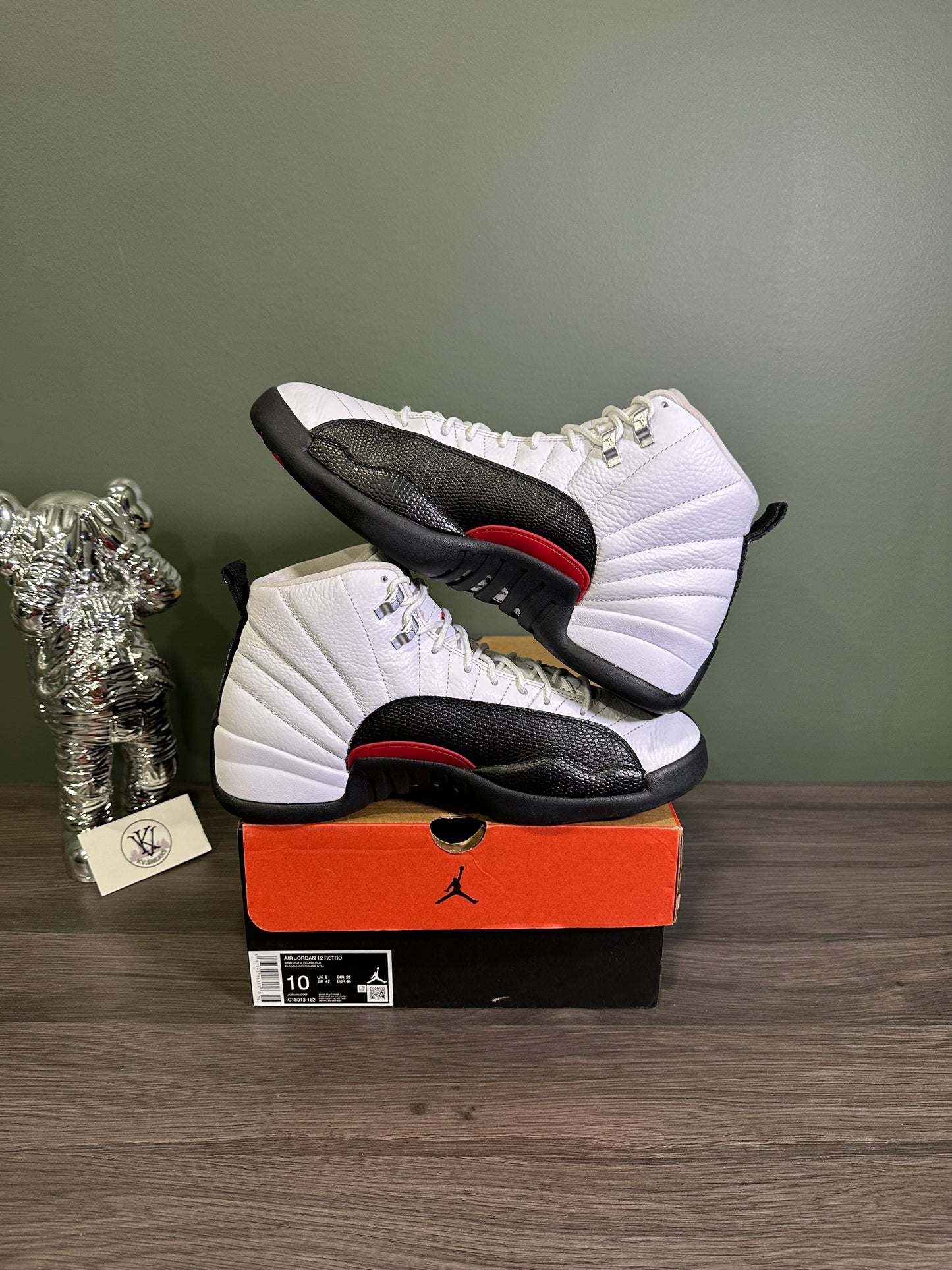 Jordan 12 Taxi Flip