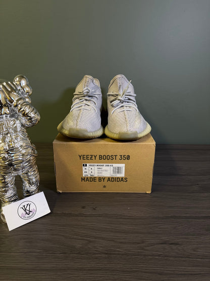 adidas Yeezy Boost 350 V2 Tail Light
