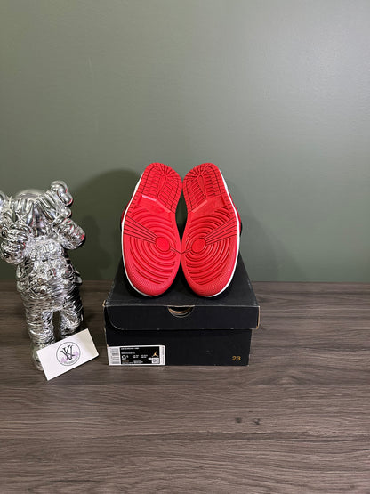 Jordan 1 Mid Banned 2020