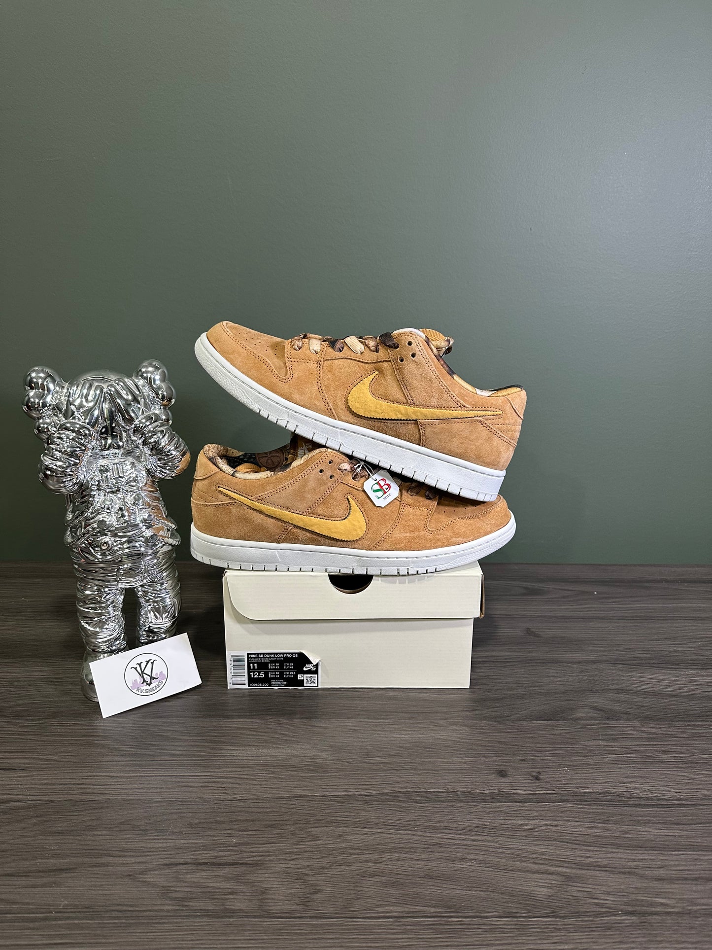Dunk Low SB NOTE Brew and Biscuits