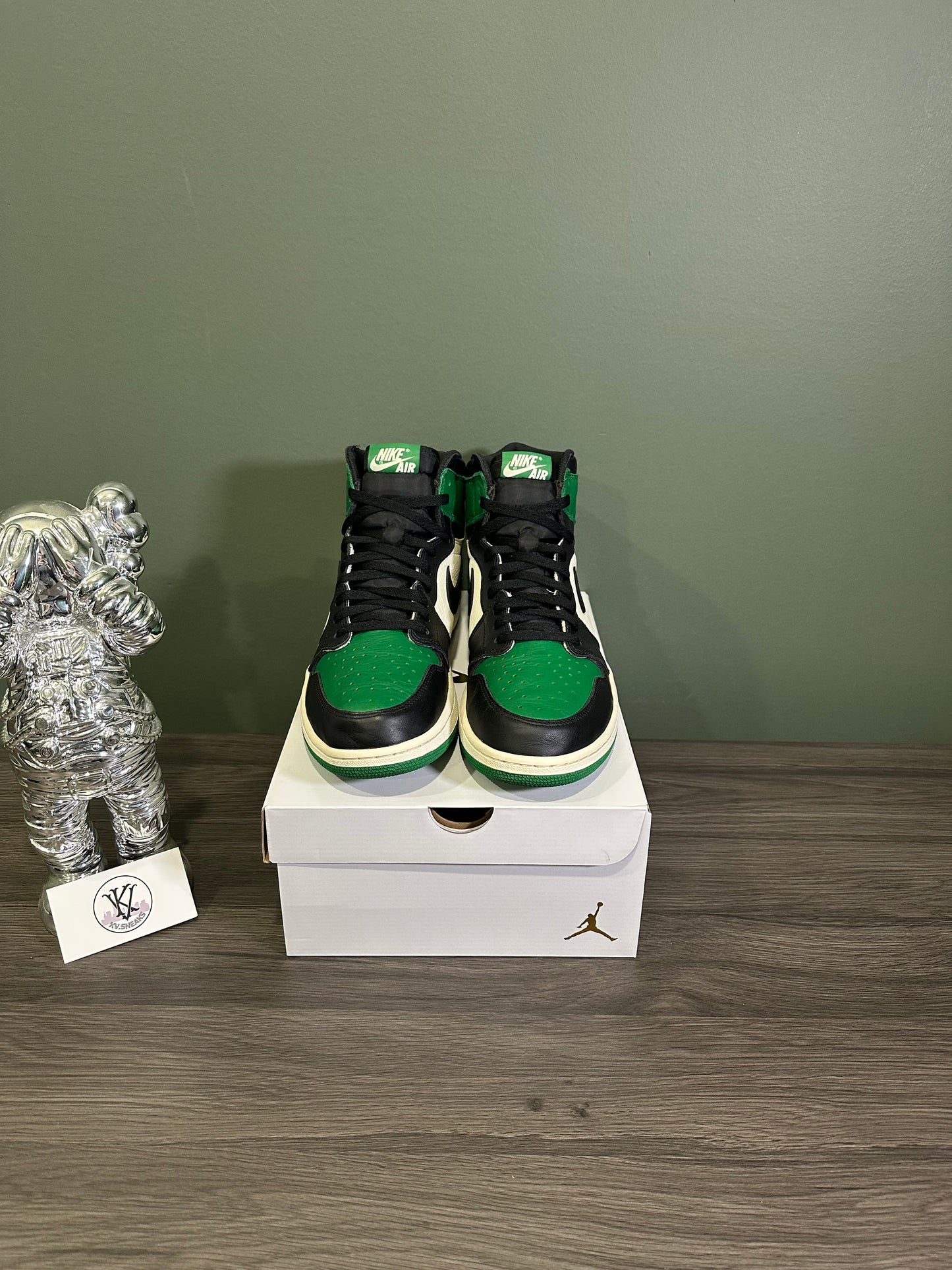 Jordan 1 High Pine Green 1.0