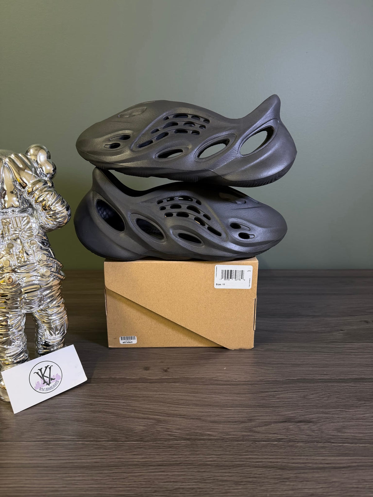 adidas Yeezy Foam RNR Onyx