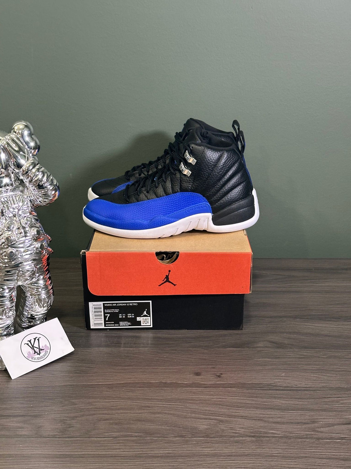 Jordan 12 Retro Hyper Royal (Women's)
