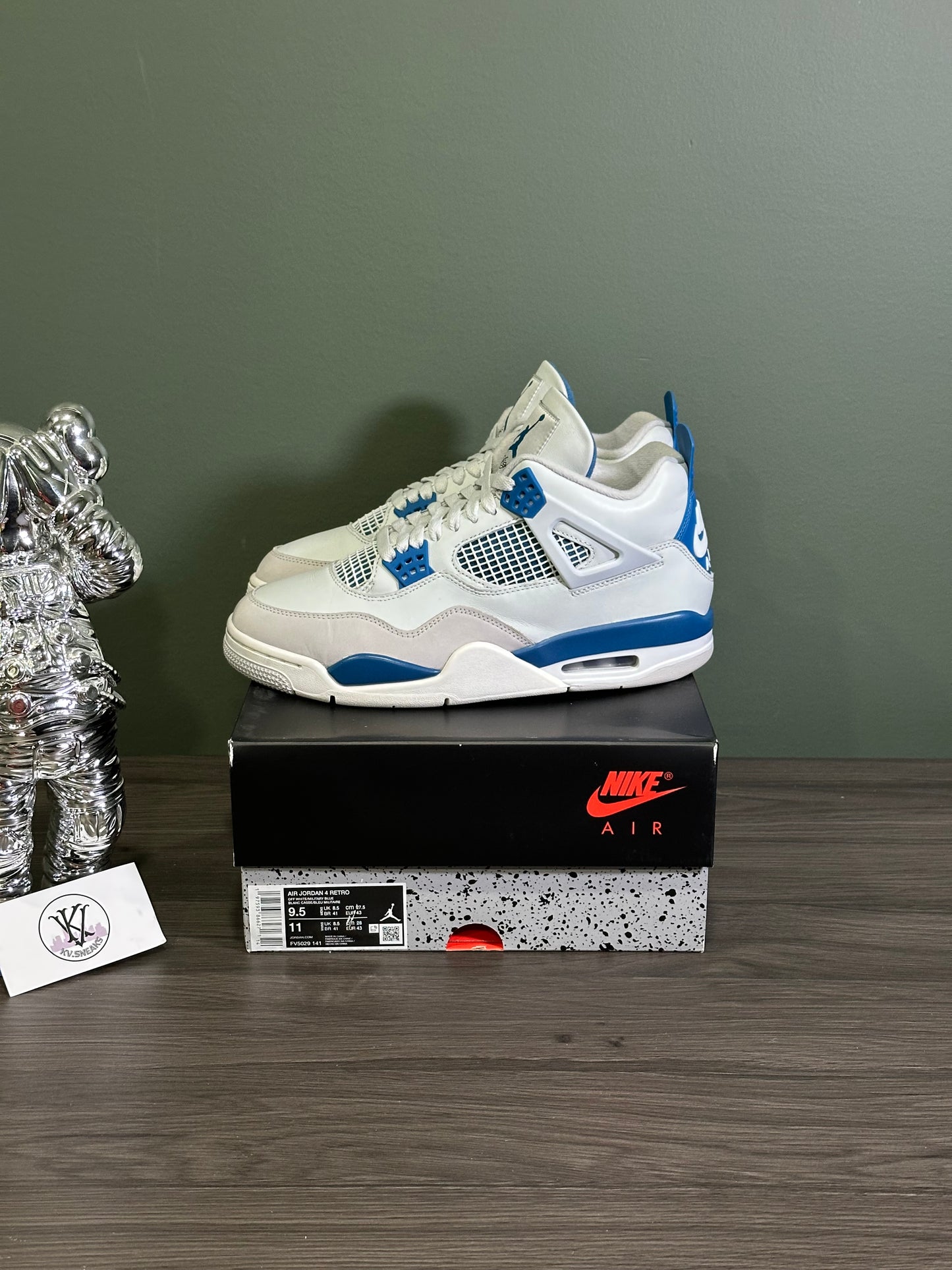 Jordan 4 Military Blue 2024