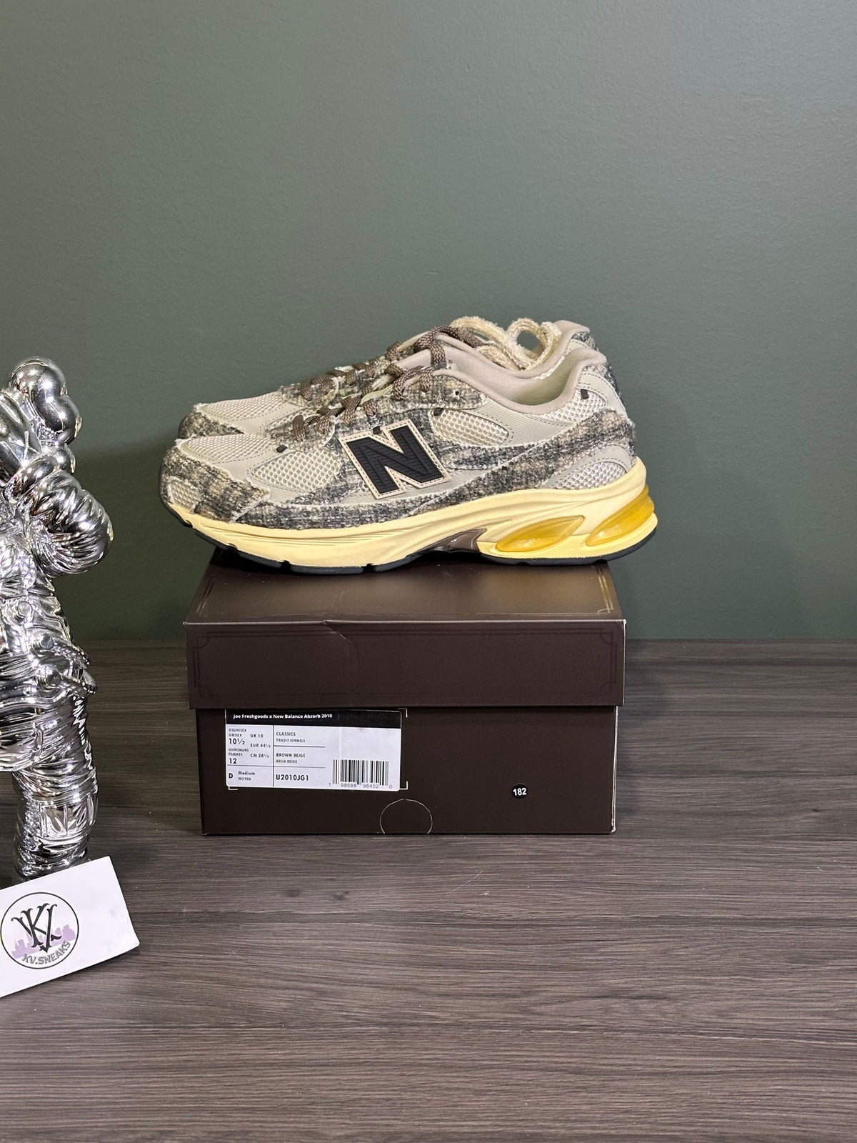 New Balance 2010 Joe Freshgoods Bag Lady