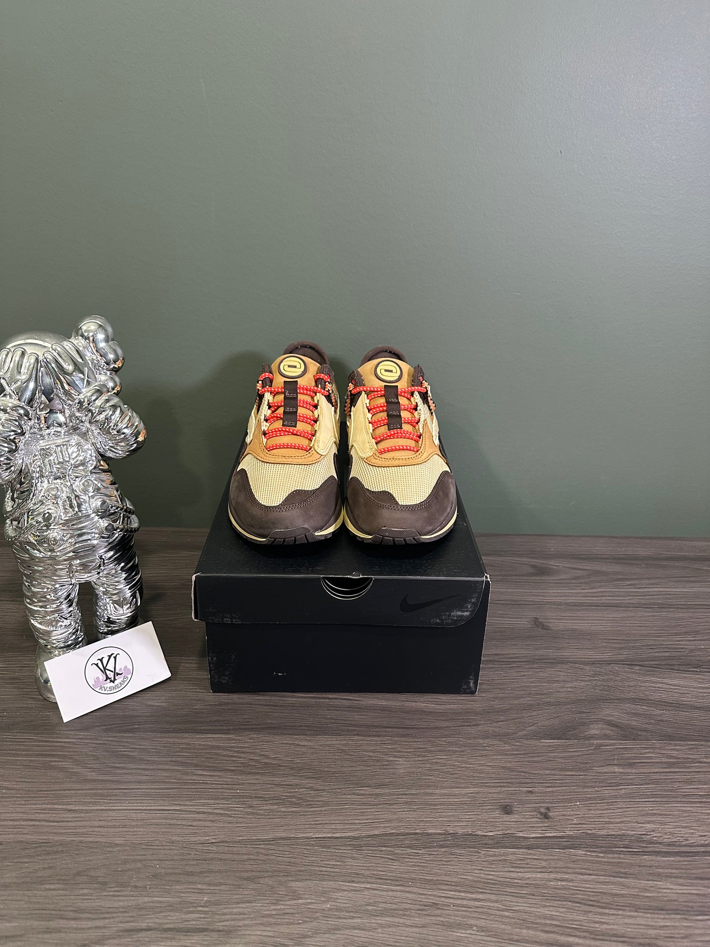 Air Max 1 Travis Scott Baroque Brown