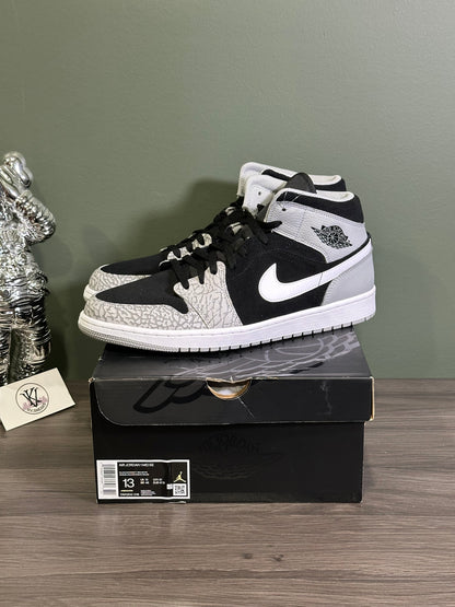 Jordan 1 Mid SE Elephant Print