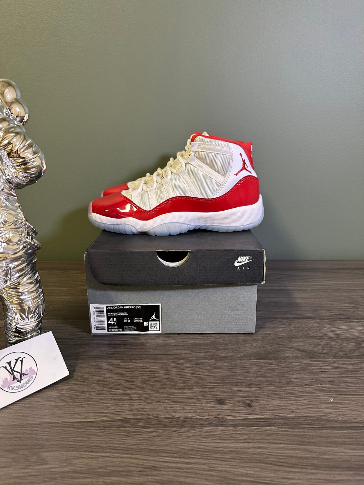 Jordan 11 Retro Cherry (2022) (GS)