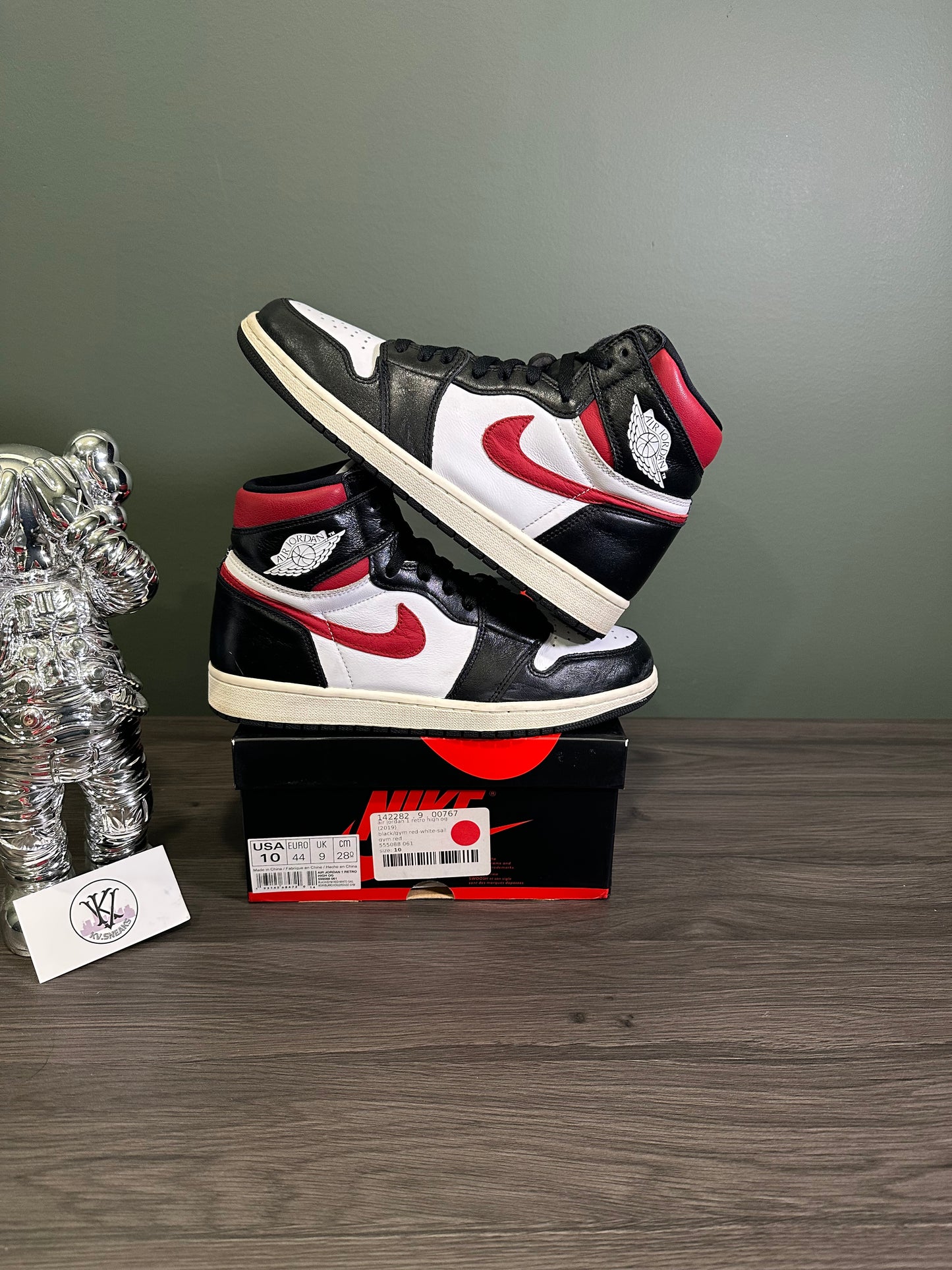 Jordan 1 High Black Gym Red