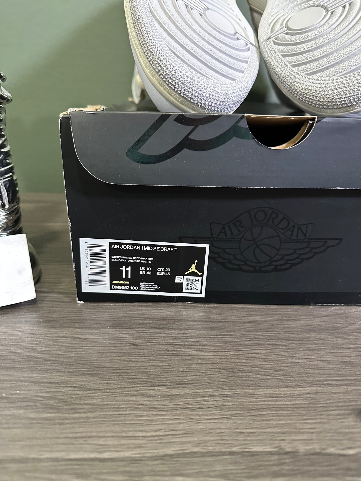 Jordan 1 Mid Craft Inside Out White Grey