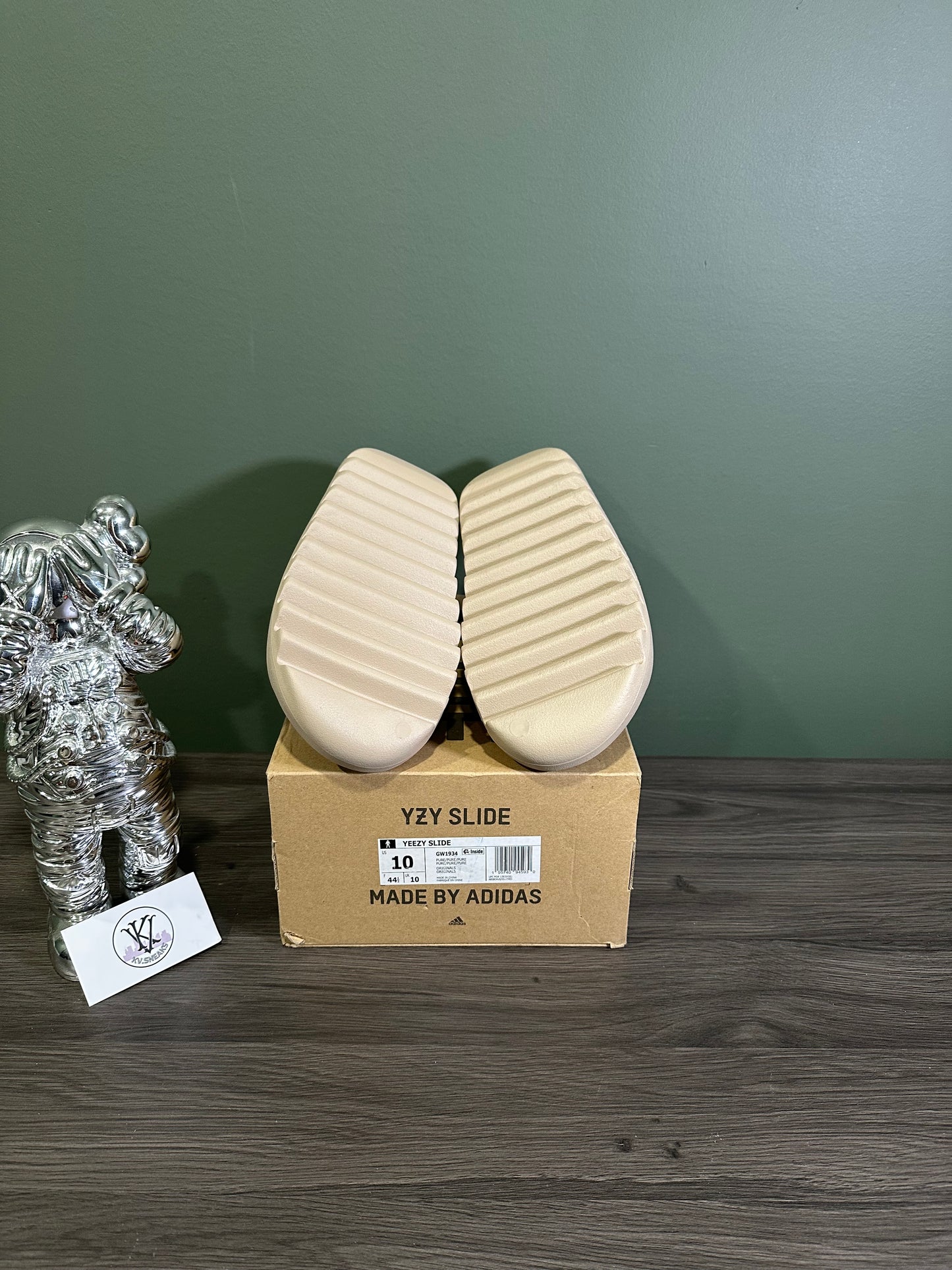 Yeezy Slide Pure