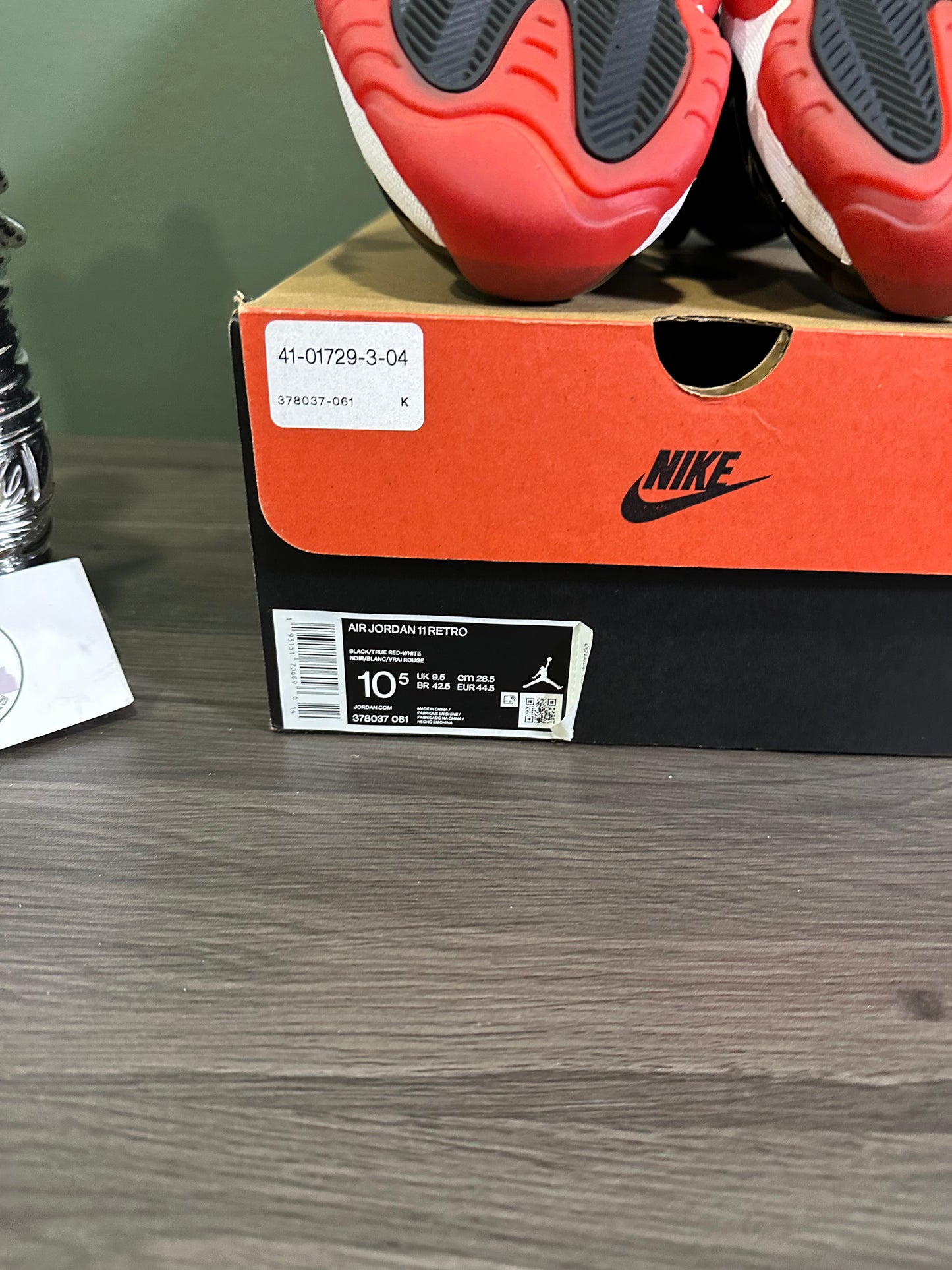 Jordan 11 Playoffs Bred 2019
