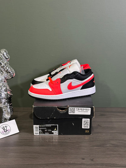 Jordan 1 Low SE Mismatched Infrared