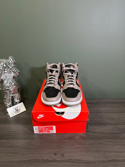 Dunk High Moon Fossil