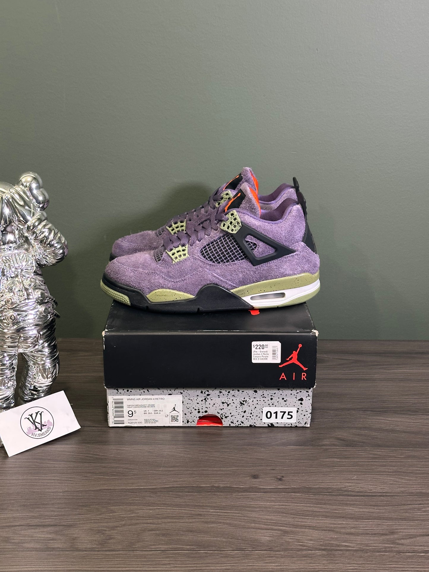 Jordan 4 Canyon Purple
