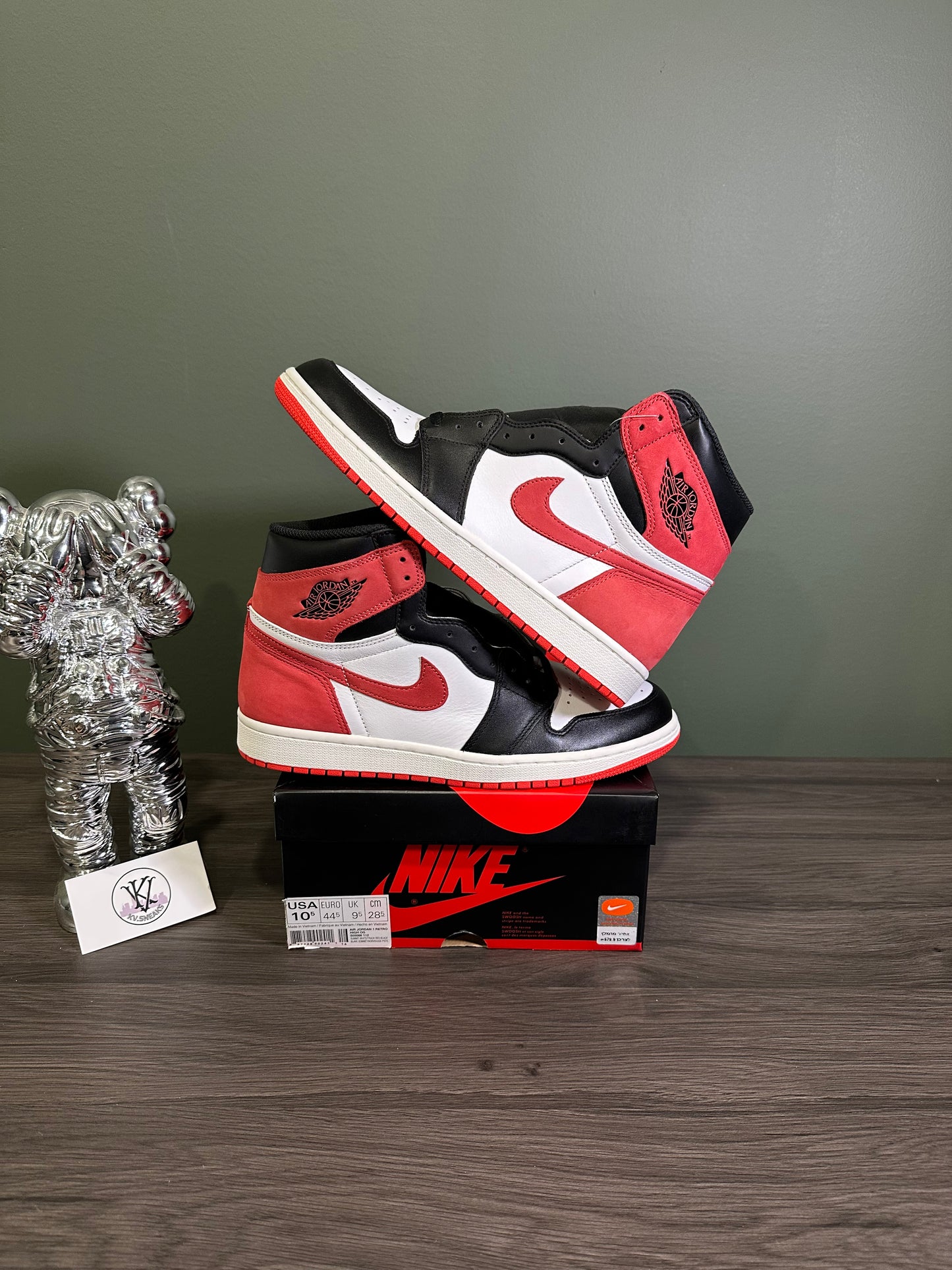 Jordan 1 High Track Red