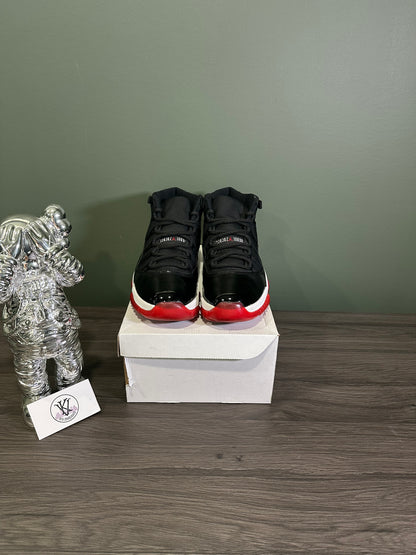 Jordan 11 Low Bred