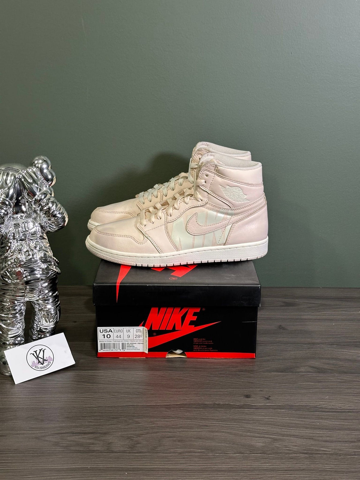 Jordan 1 Retro High Guava Ice