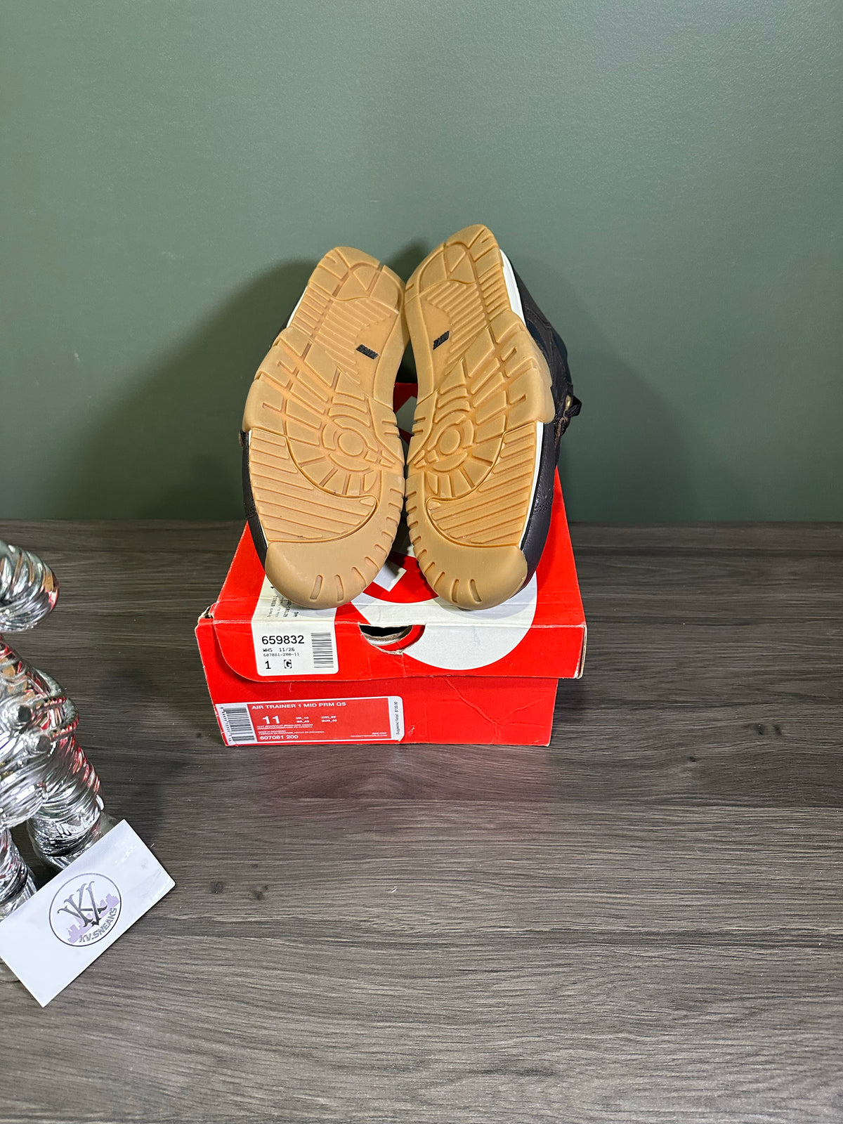Nike Air Trainer 1 Mid PRM QS Brogue