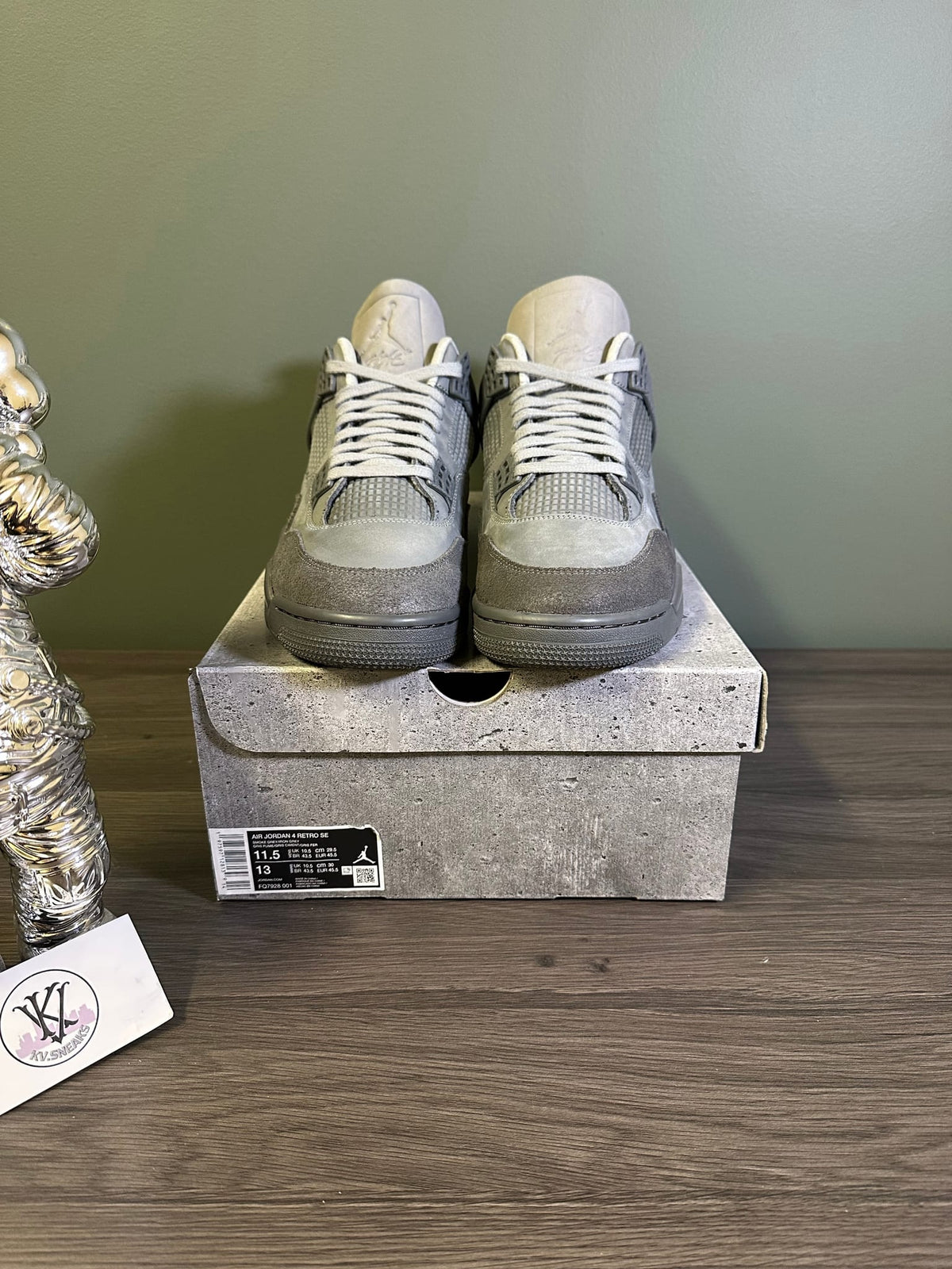 Jordan 4 Retro SE Paris Olympics Wet Cement
