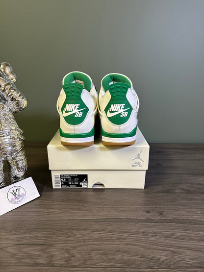 Jordan 4 Retro SB Pine Green