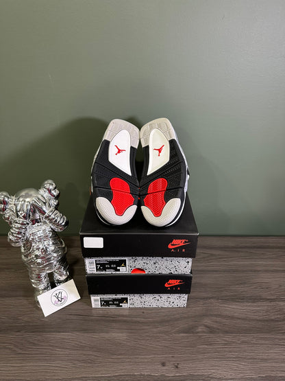 Jordan 4 White Cement 2025 (GS)