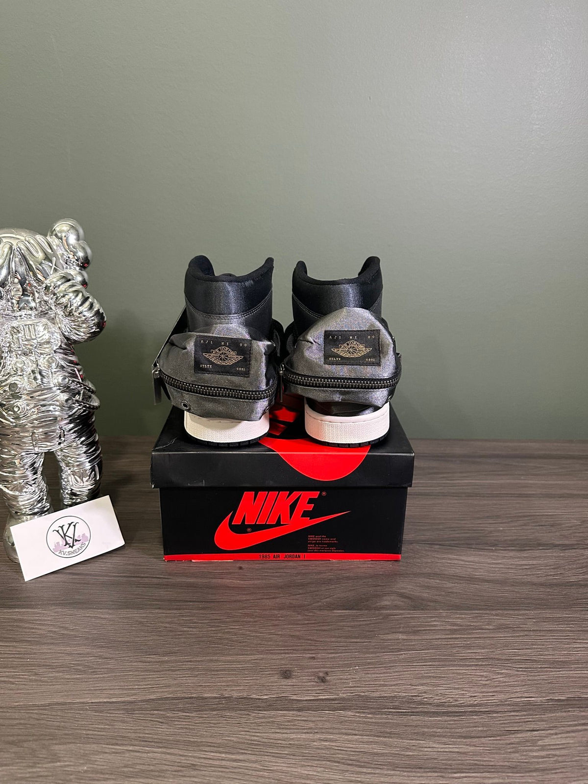 Jordan 1 Retro High OG SP Utility Stash