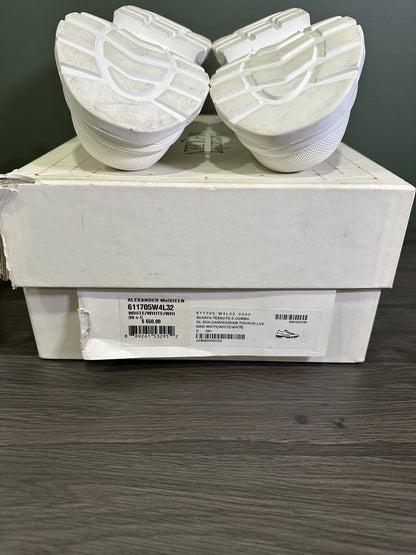 Alexander McQueen Tread Slick Low Top
