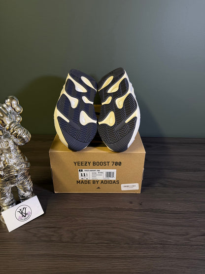 adidas Yeezy Boost 700 Analog