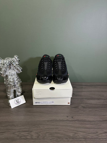 Air Max 95 Undefeated Black
